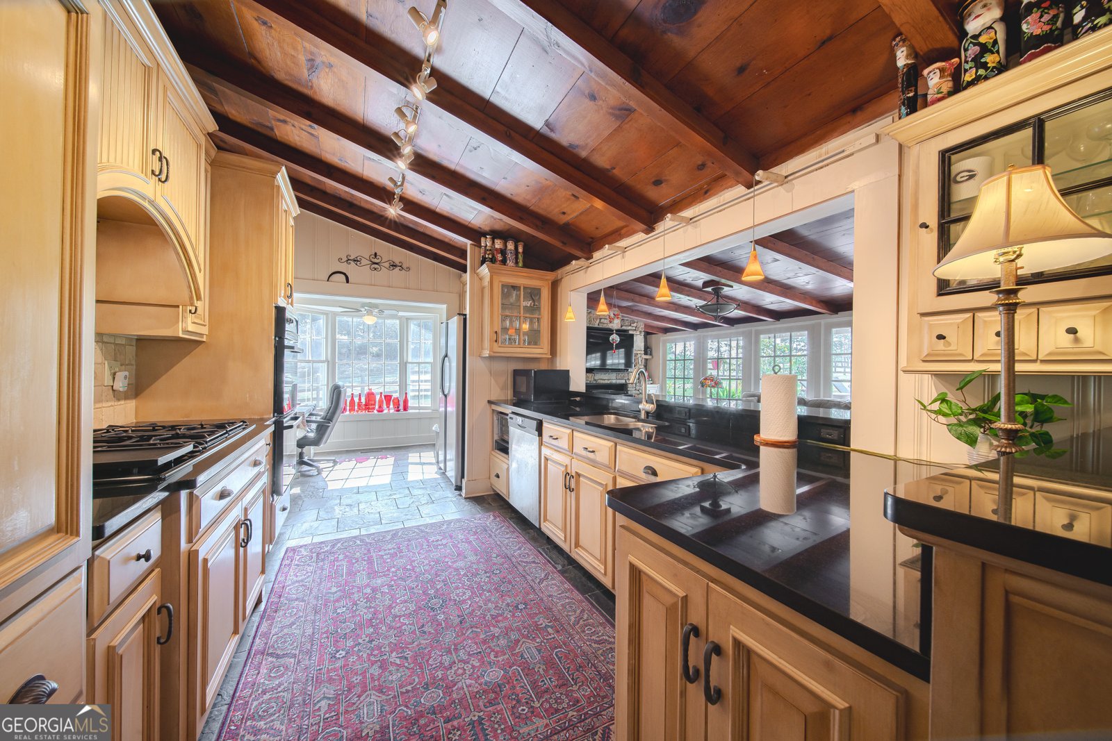 333 Shoemaker Road West Point - 37