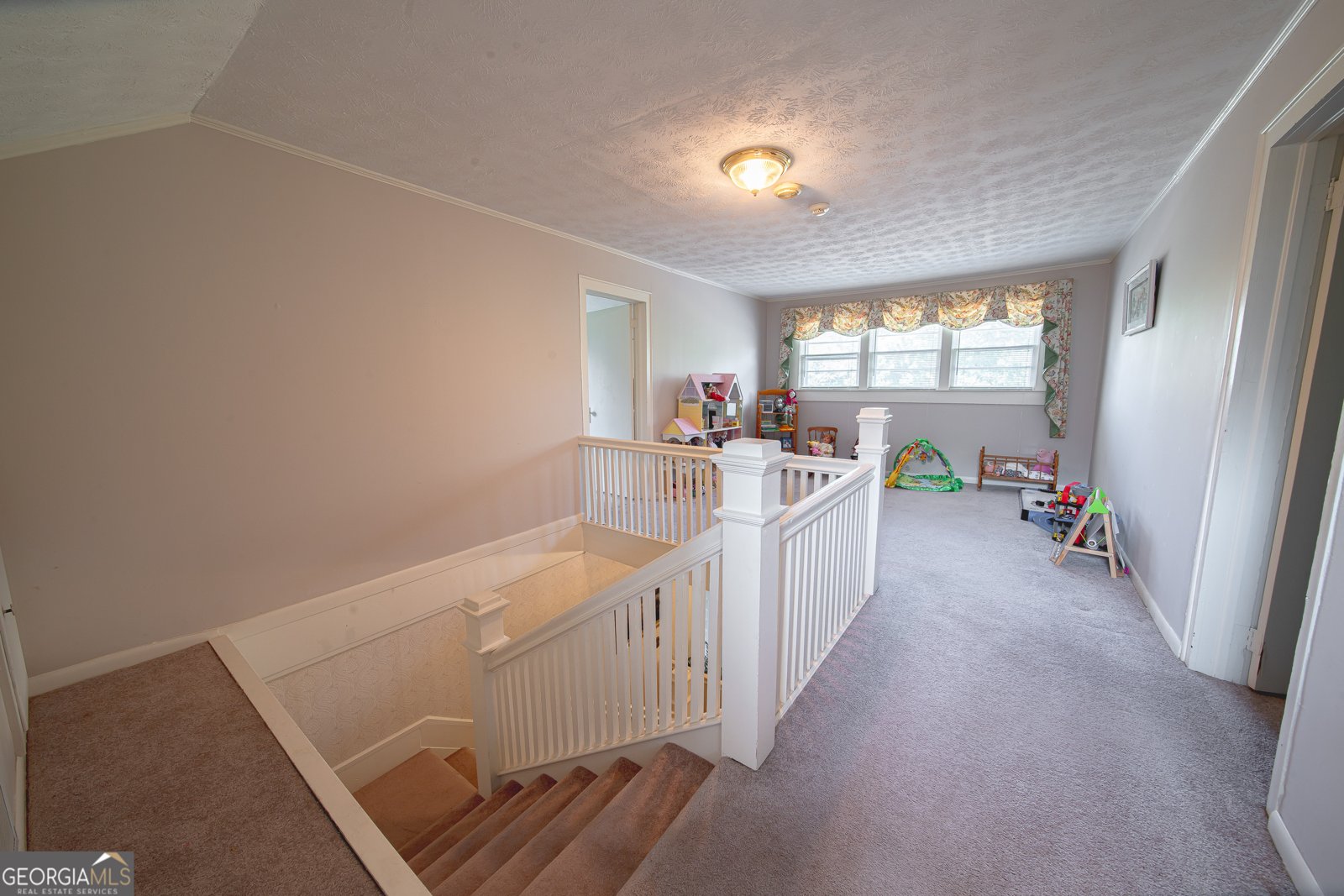 333 Shoemaker Road West Point - 46