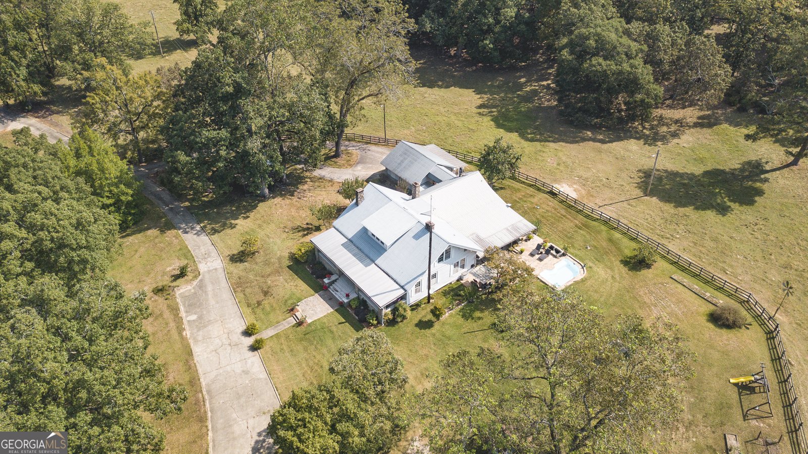 333 Shoemaker Road West Point - 66