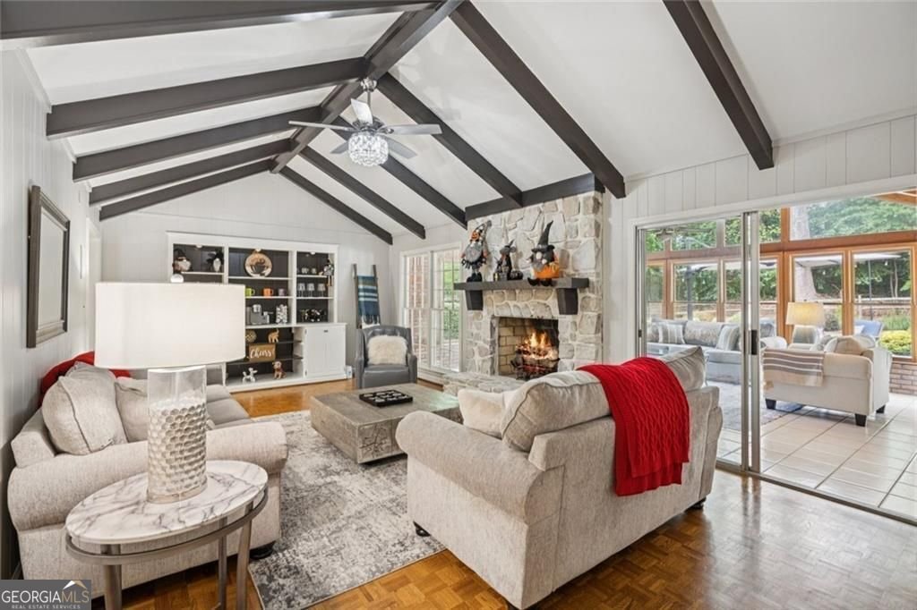 5662 Queensborough Drive Atlanta - 4