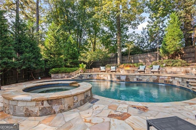 4724 Dudley Lane Atlanta - 17