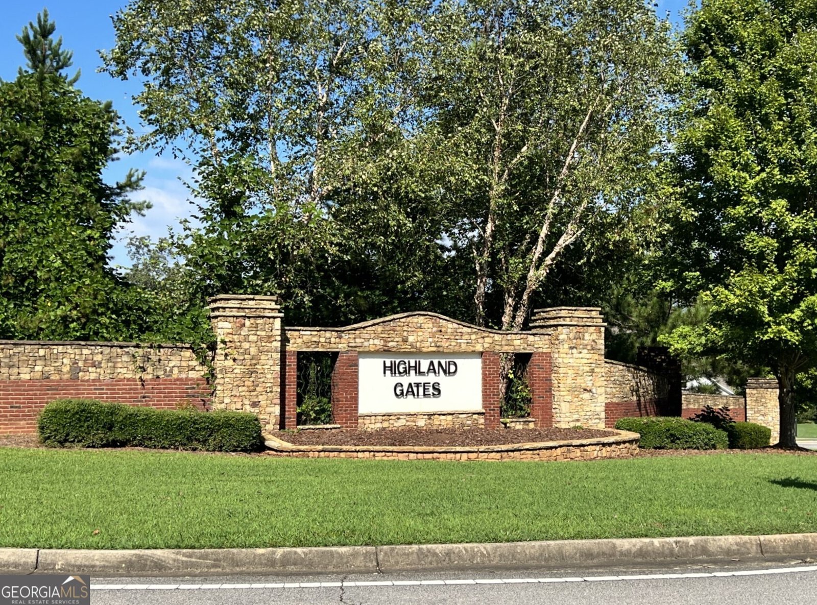 4347 Highland Gate Parkway Gainesville - 28