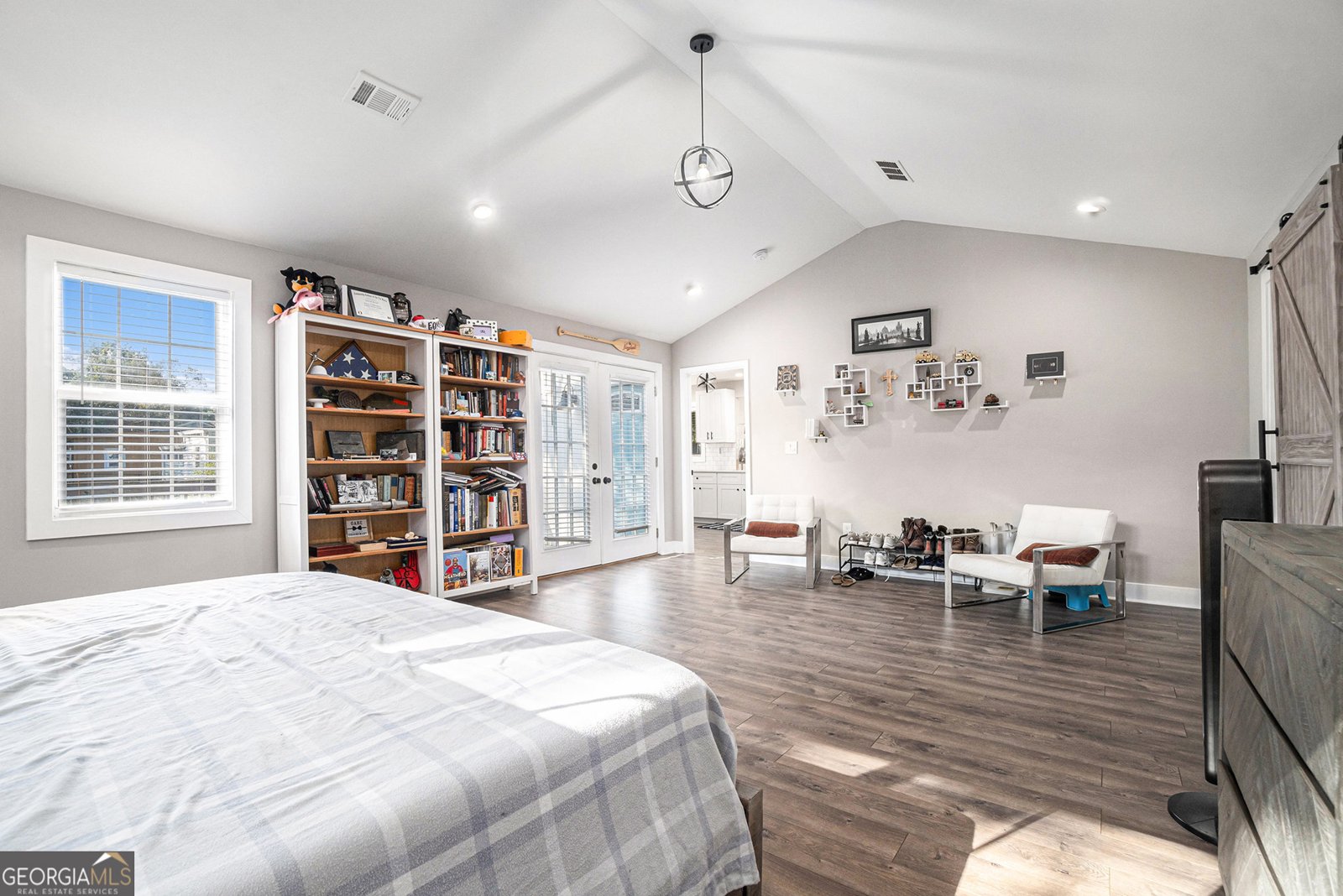 671 Center Hill Avenue Atlanta - 6