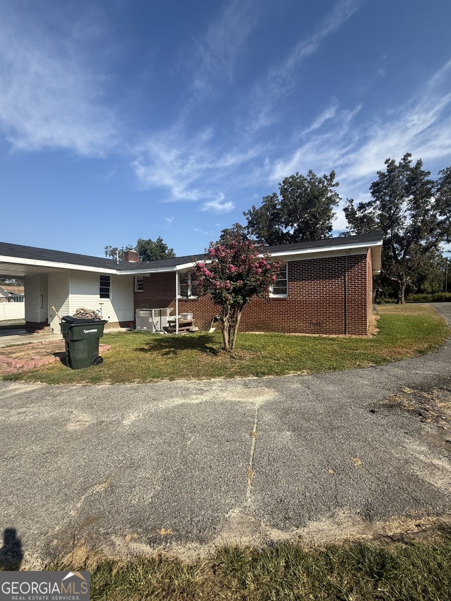 555 Jordan Lane Swainsboro - 2