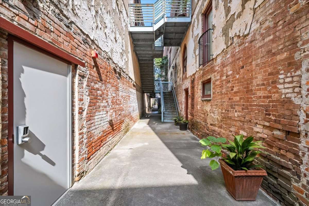 330 Peters Street Atlanta - 2