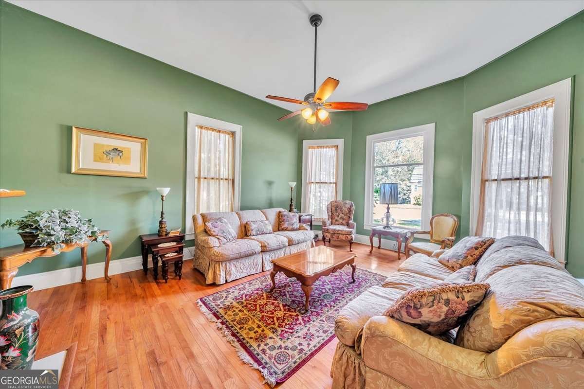 212 Union Street Vienna - 4