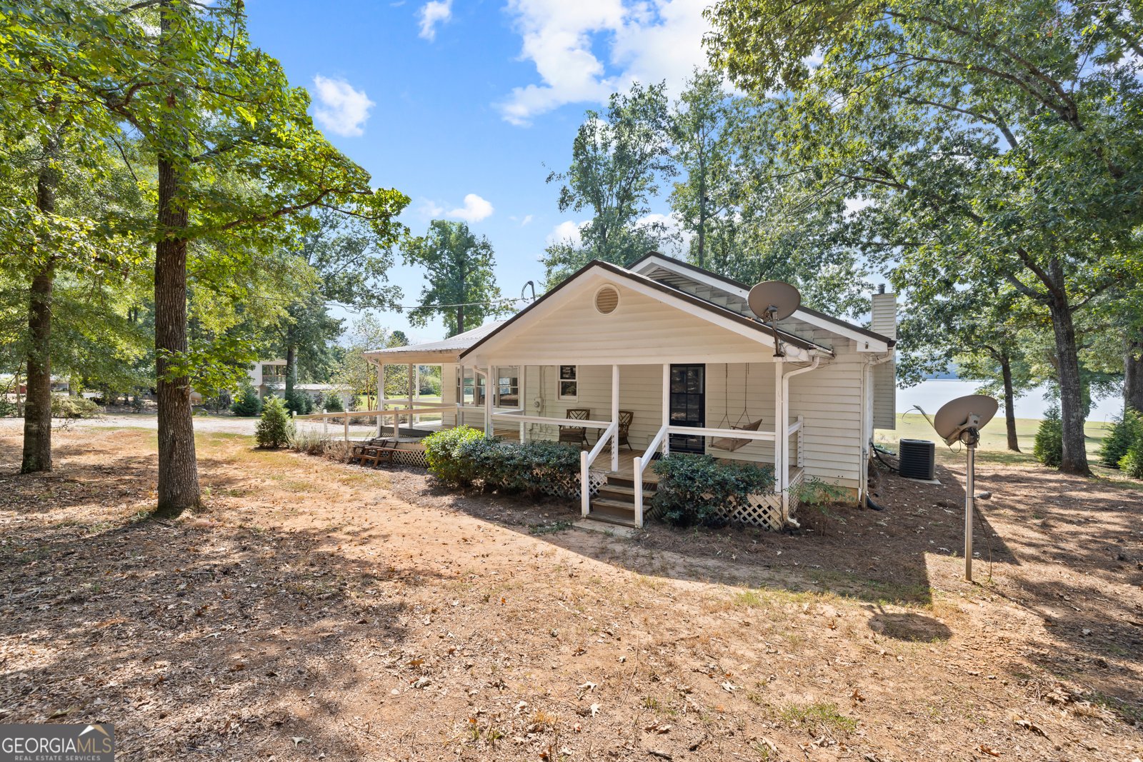 1631 ARROWHEAD Road Greensboro - 28