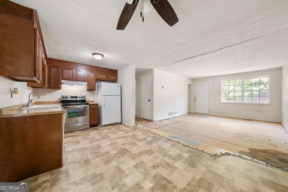 4975 Springbrook Drive Douglasville - 5