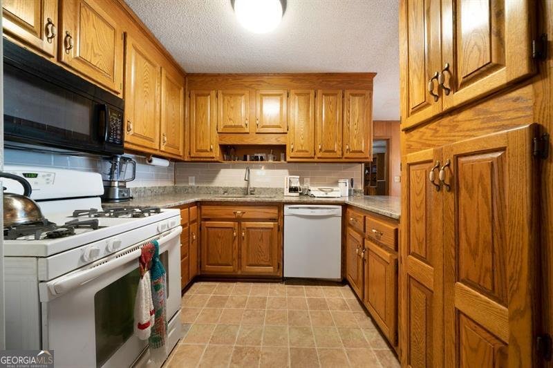 254 Girard Avenue Cedartown - 6