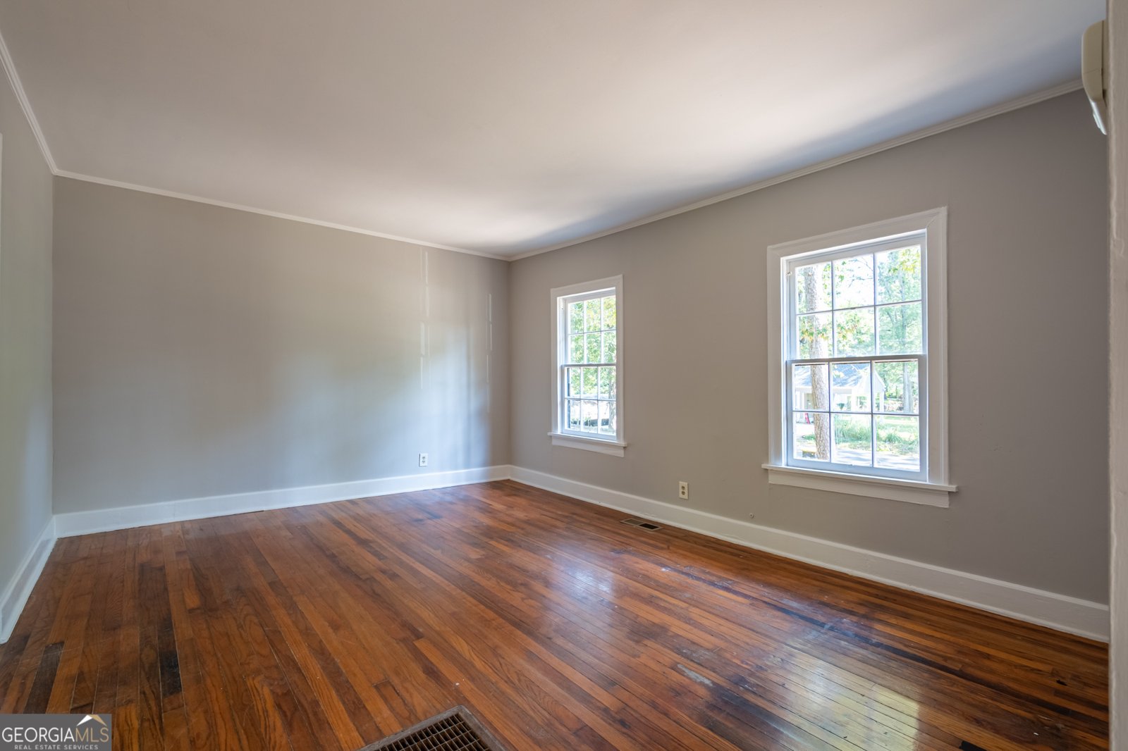 7 Raymond Avenue Rome - 15