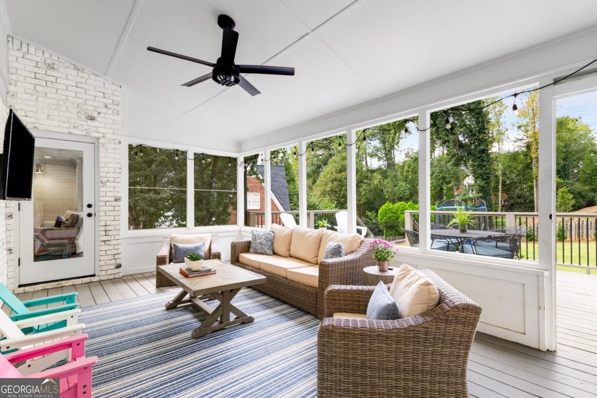 1655 Redbourne Drive Sandy Springs - 3