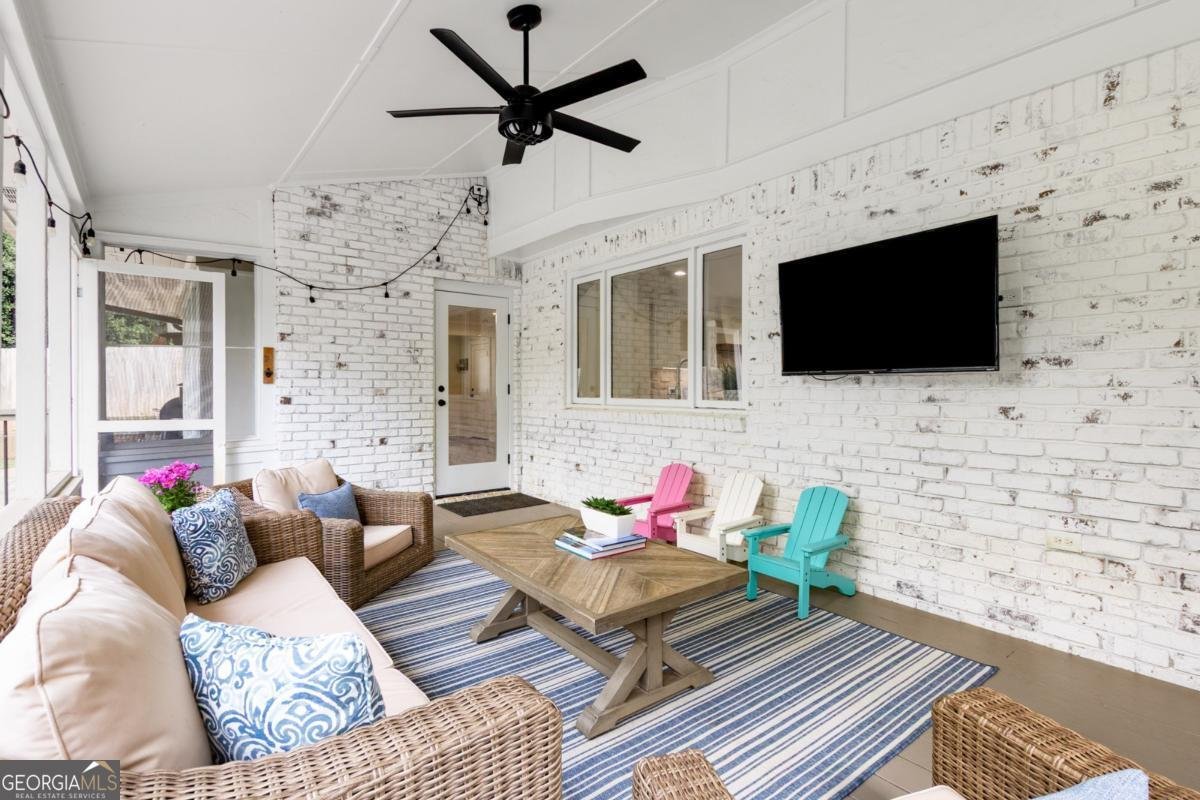 1655 Redbourne Drive Sandy Springs - 38