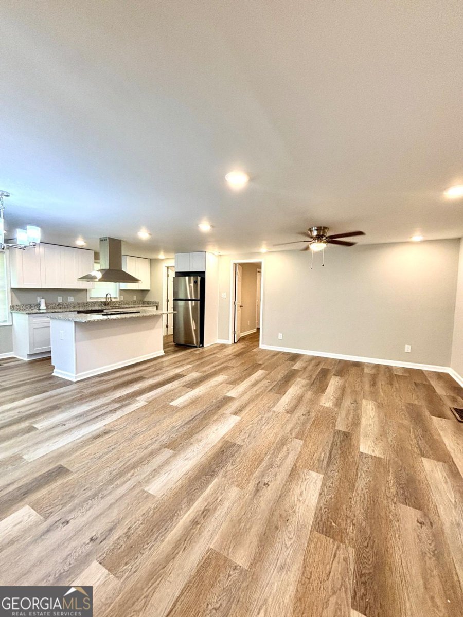 2571 ELLIOTT Street Atlanta - 9