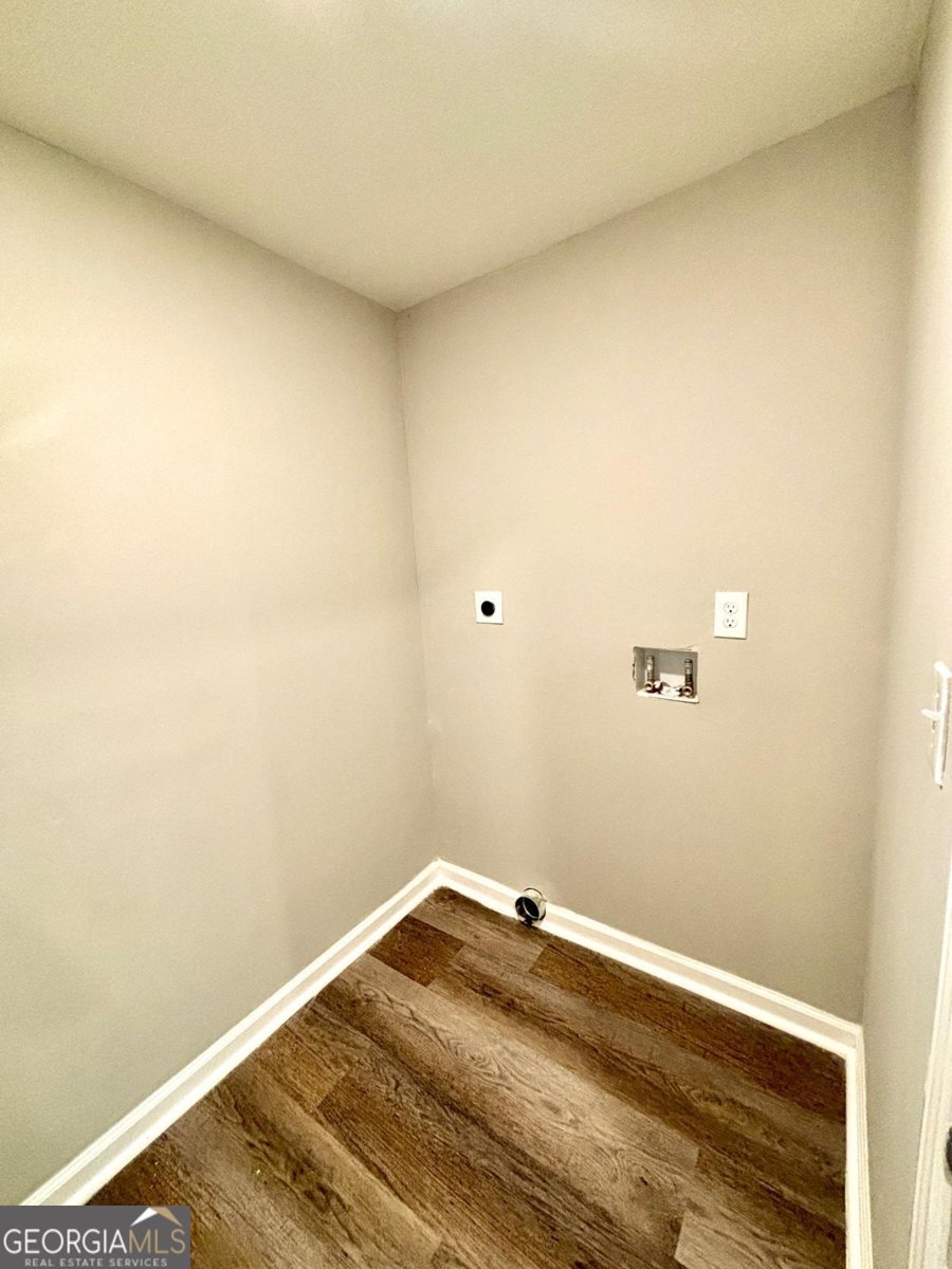 2571 ELLIOTT Street Atlanta - 47