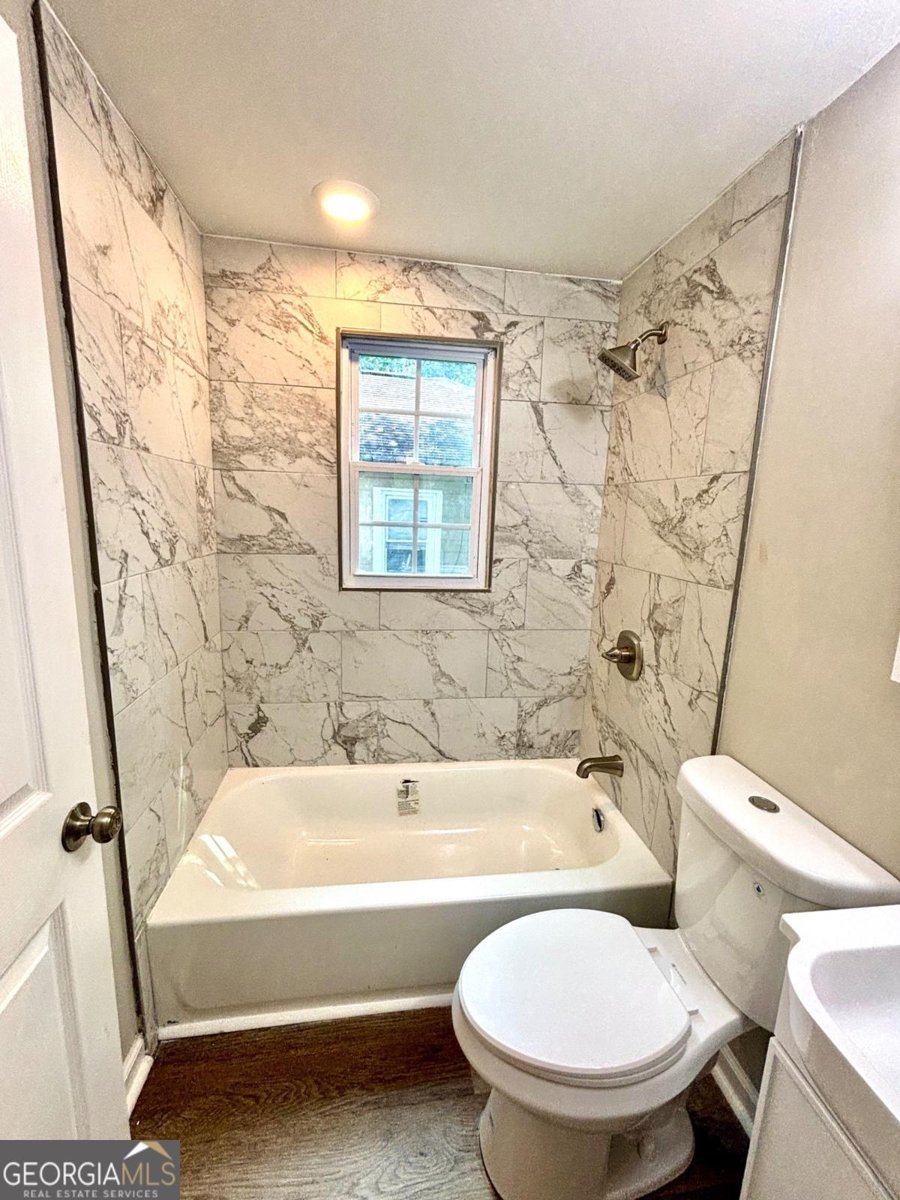 2571 ELLIOTT Street Atlanta - 55