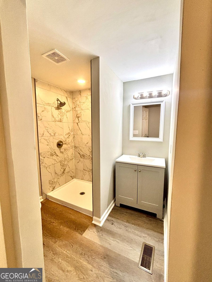 2571 ELLIOTT Street Atlanta - 9