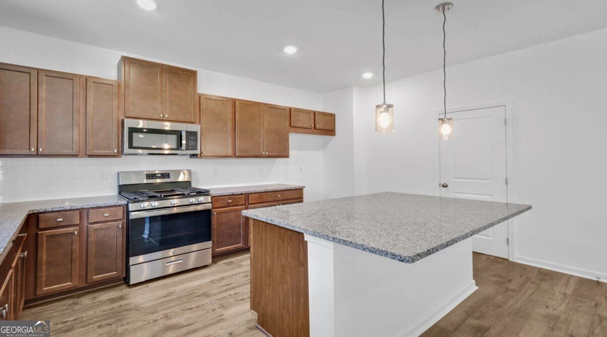235 Groveton Court Euharlee - 2