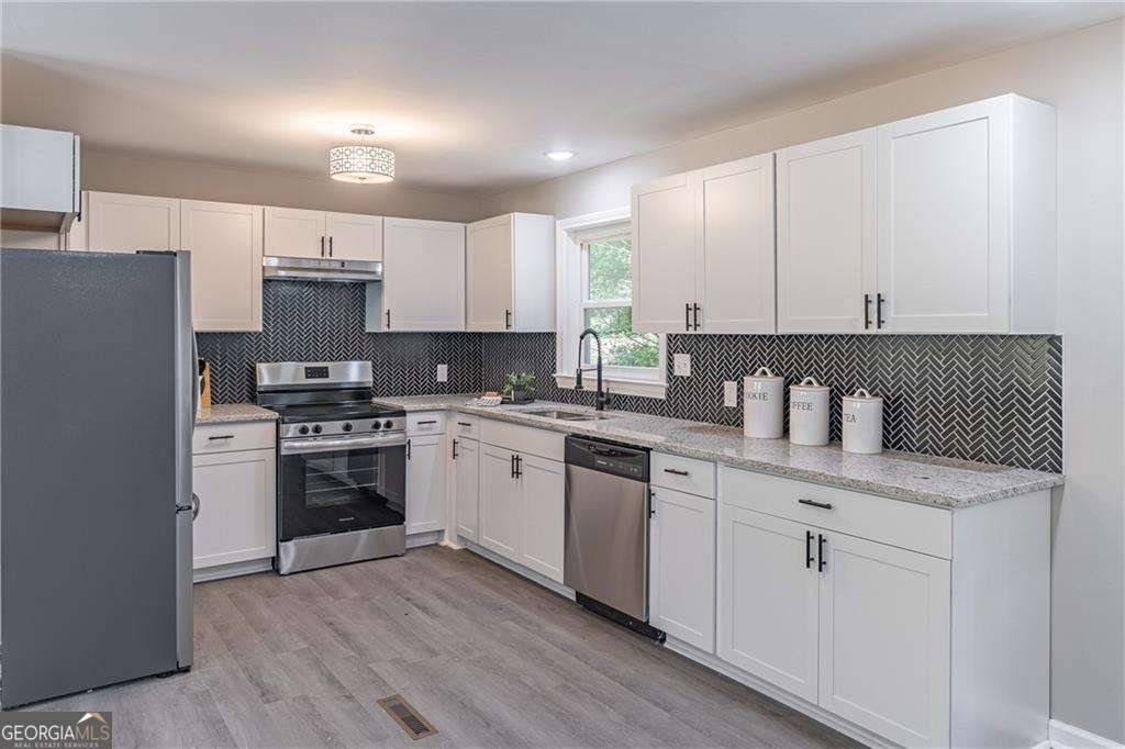 1523 Delia Drive Decatur - 10