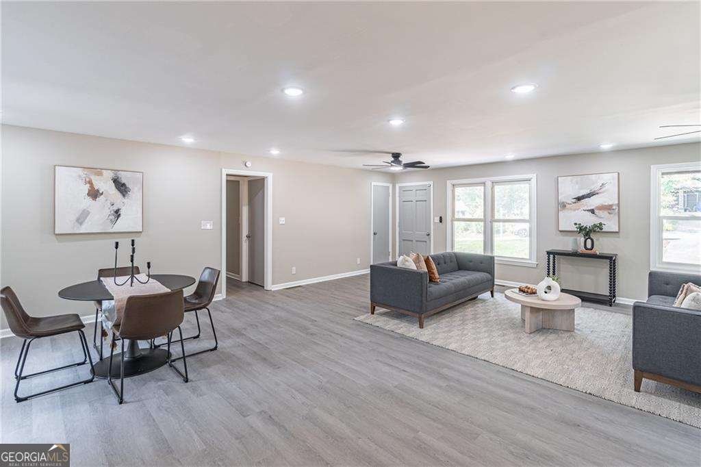 1523 Delia Drive Decatur - 5