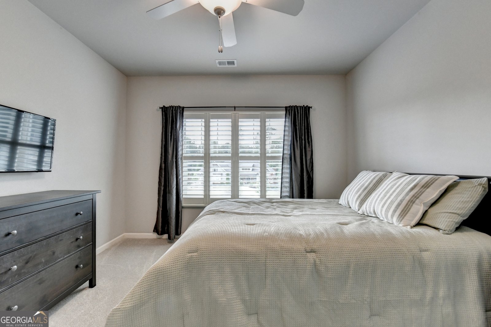 8775 Port View Drive Gainesville - 36