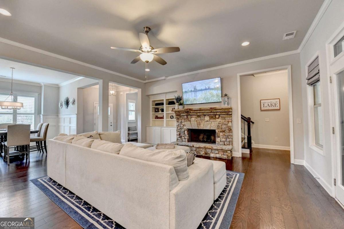 8775 Port View Drive Gainesville - 4
