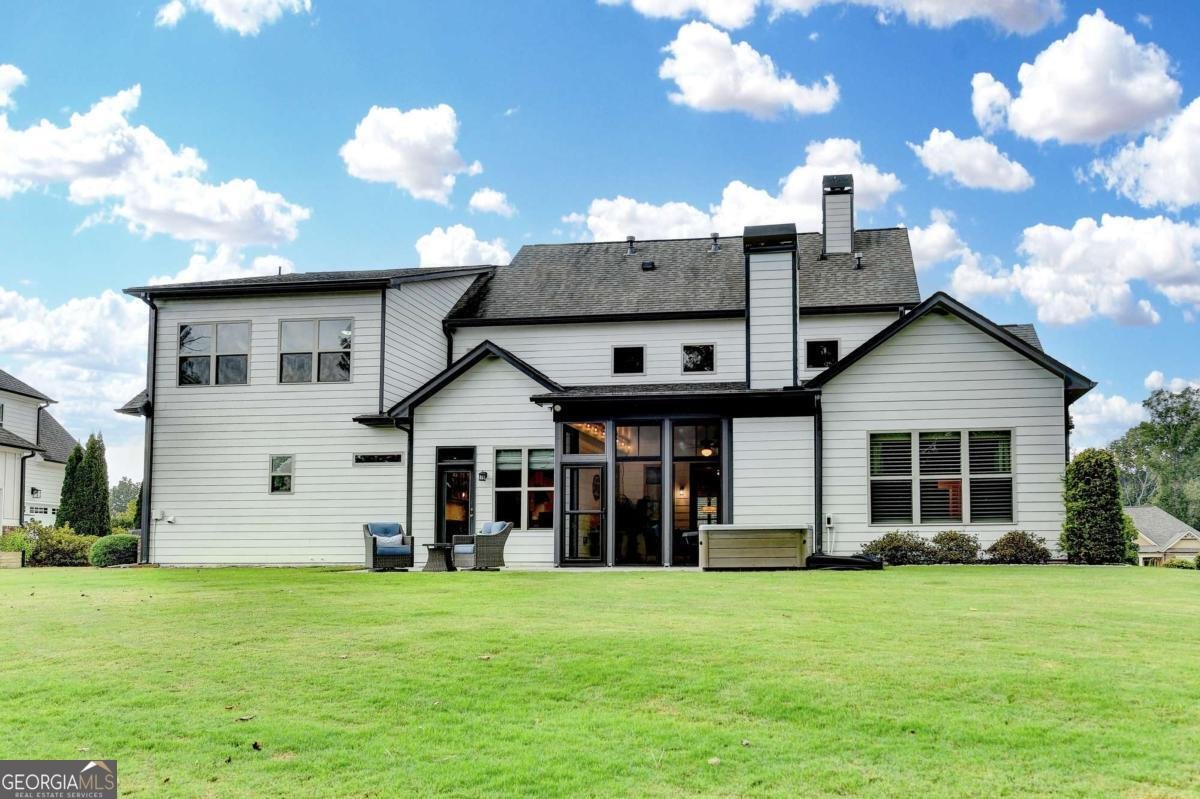 8775 Port View Drive Gainesville - 43