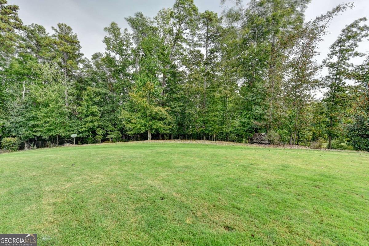 8775 Port View Drive Gainesville - 44