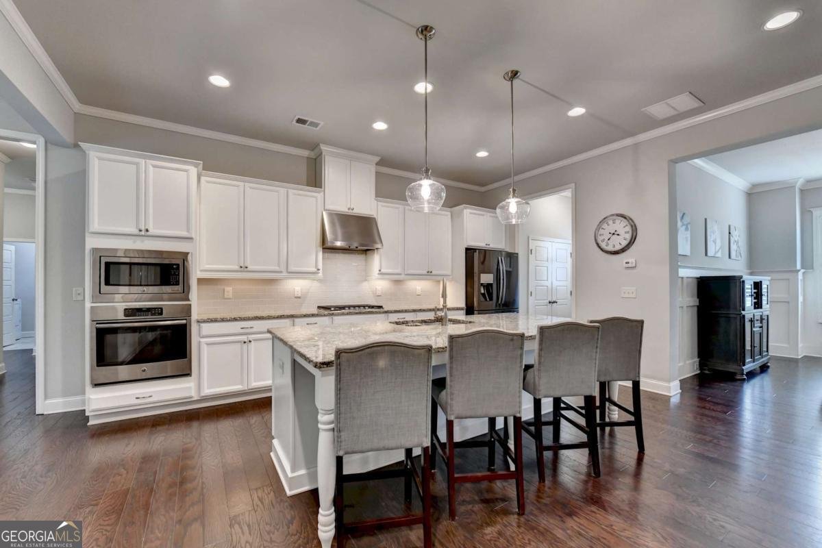 8775 Port View Drive Gainesville - 6