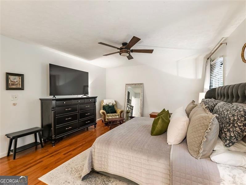1500 LUCELLE Stone Mountain - 16