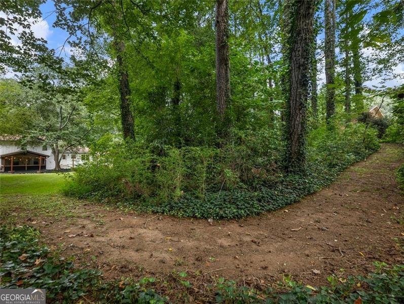 1500 LUCELLE Stone Mountain - 37