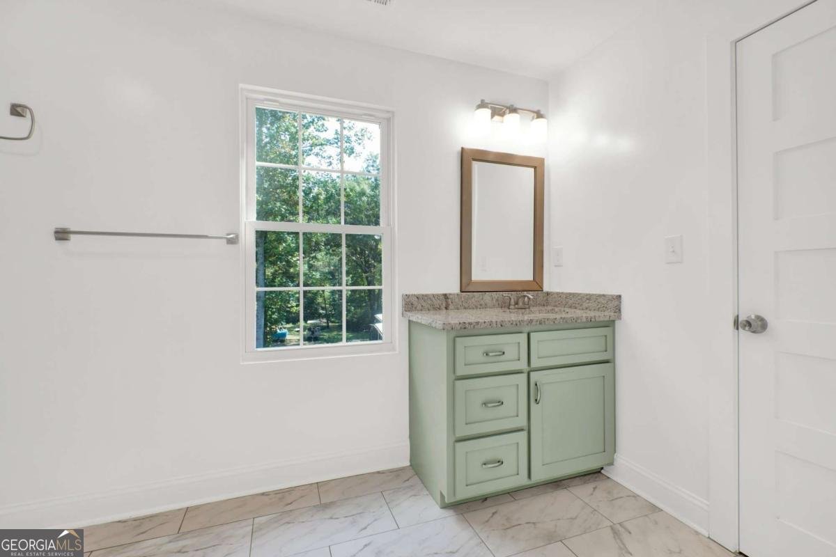 2794 Cleburne Parkway Powder Springs - 38