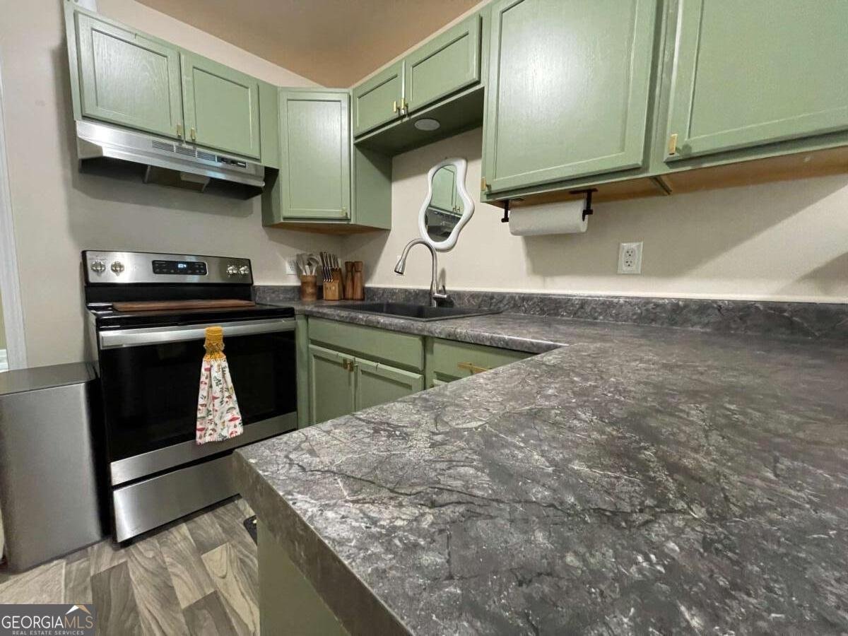 698 Ivy Creek Drive Nicholson - 6