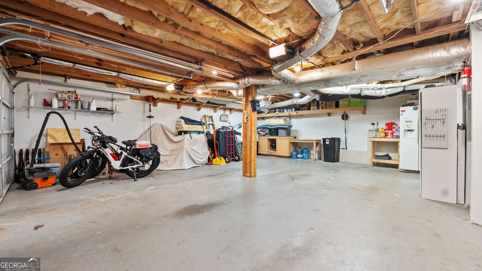 80 Broadlands Drive White - 31