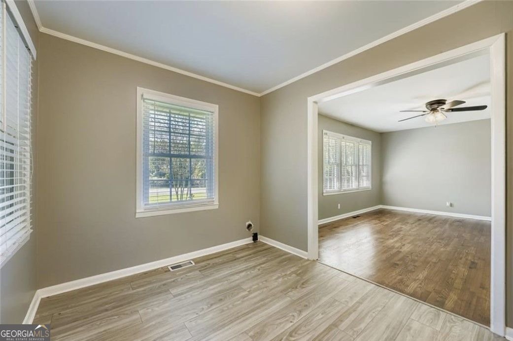 381 Candler Street Winder - 10