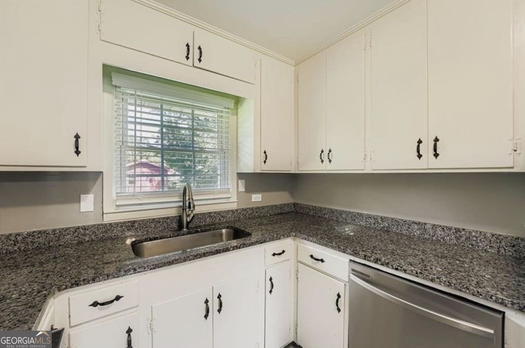 381 Candler Street Winder - 13