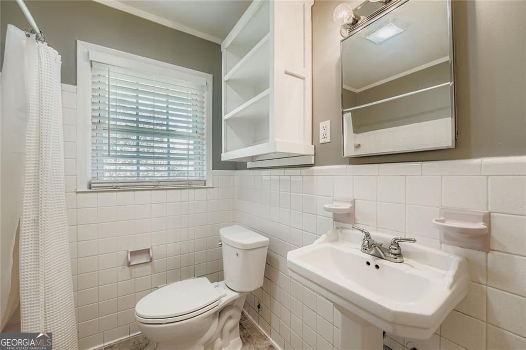 381 Candler Street Winder - 17