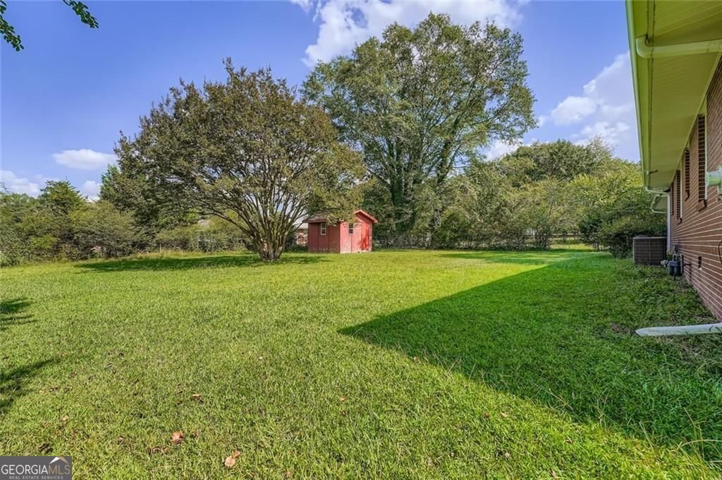381 Candler Street Winder - 24