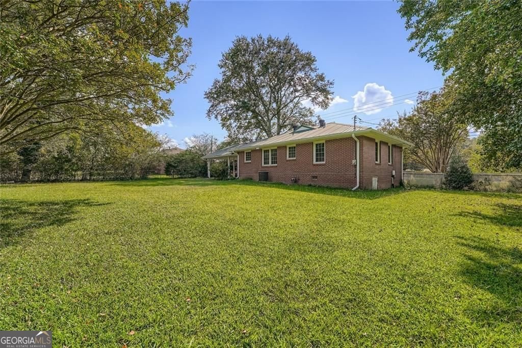 381 Candler Street Winder - 26