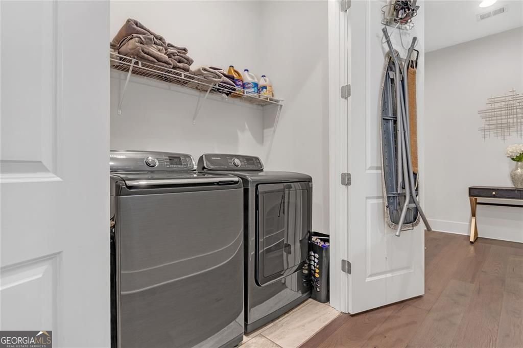 687 Banton Drive Atlanta - 22