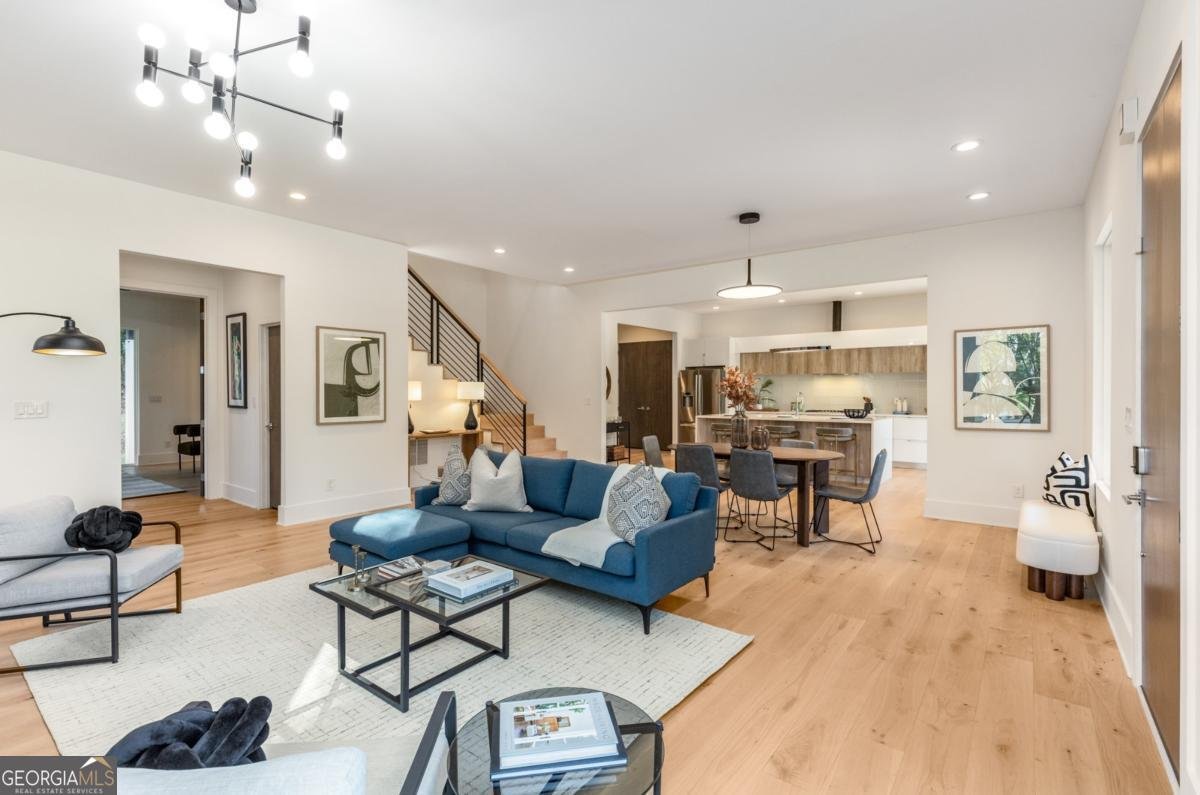 1045 Shepherds Lane Atlanta - 10