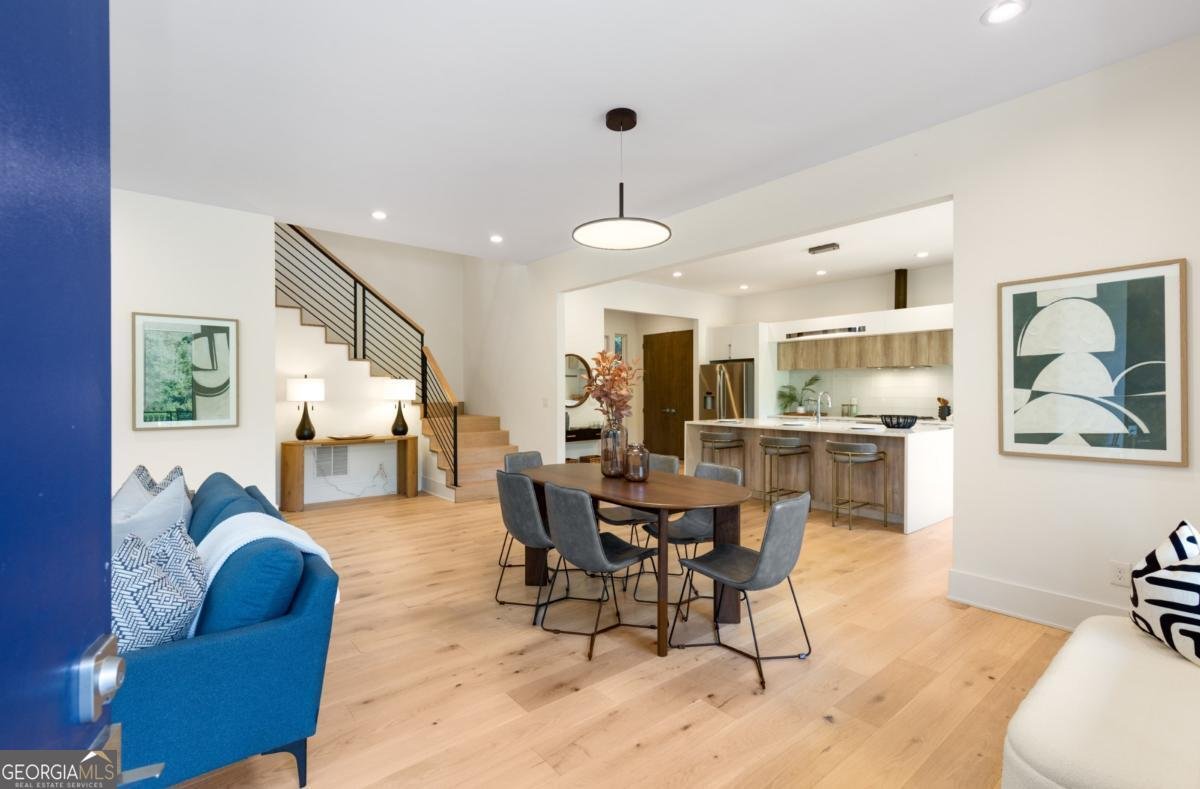 1045 Shepherds Lane Atlanta - 3