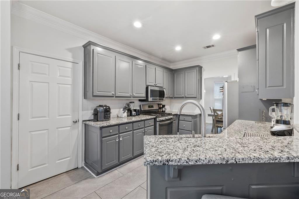 4186 Stillwater Point Ellenwood - 8