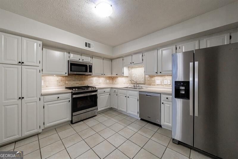 1414 Oakridge Circle Decatur - 11