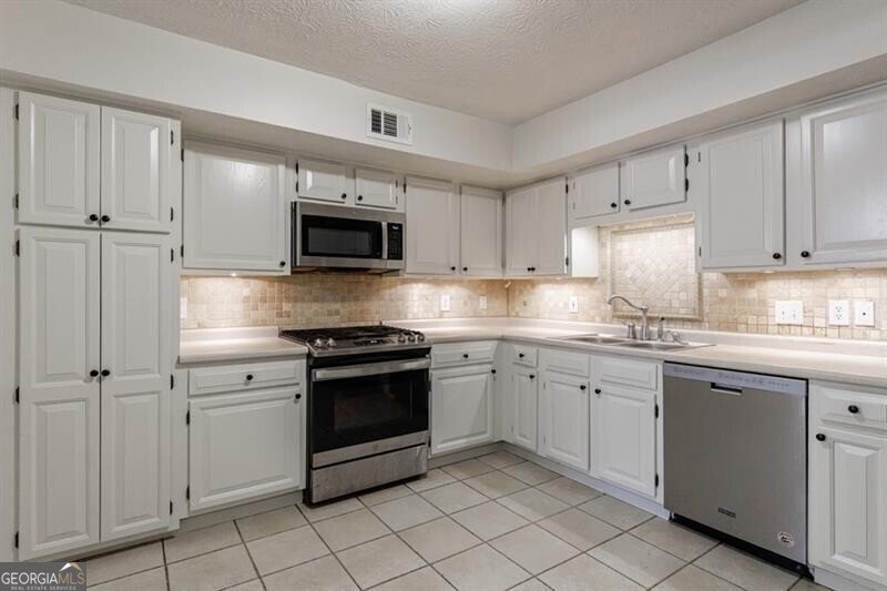 1414 Oakridge Circle Decatur - 12