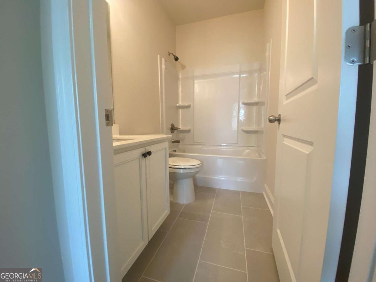 174 Oakdale Road Jefferson - 8