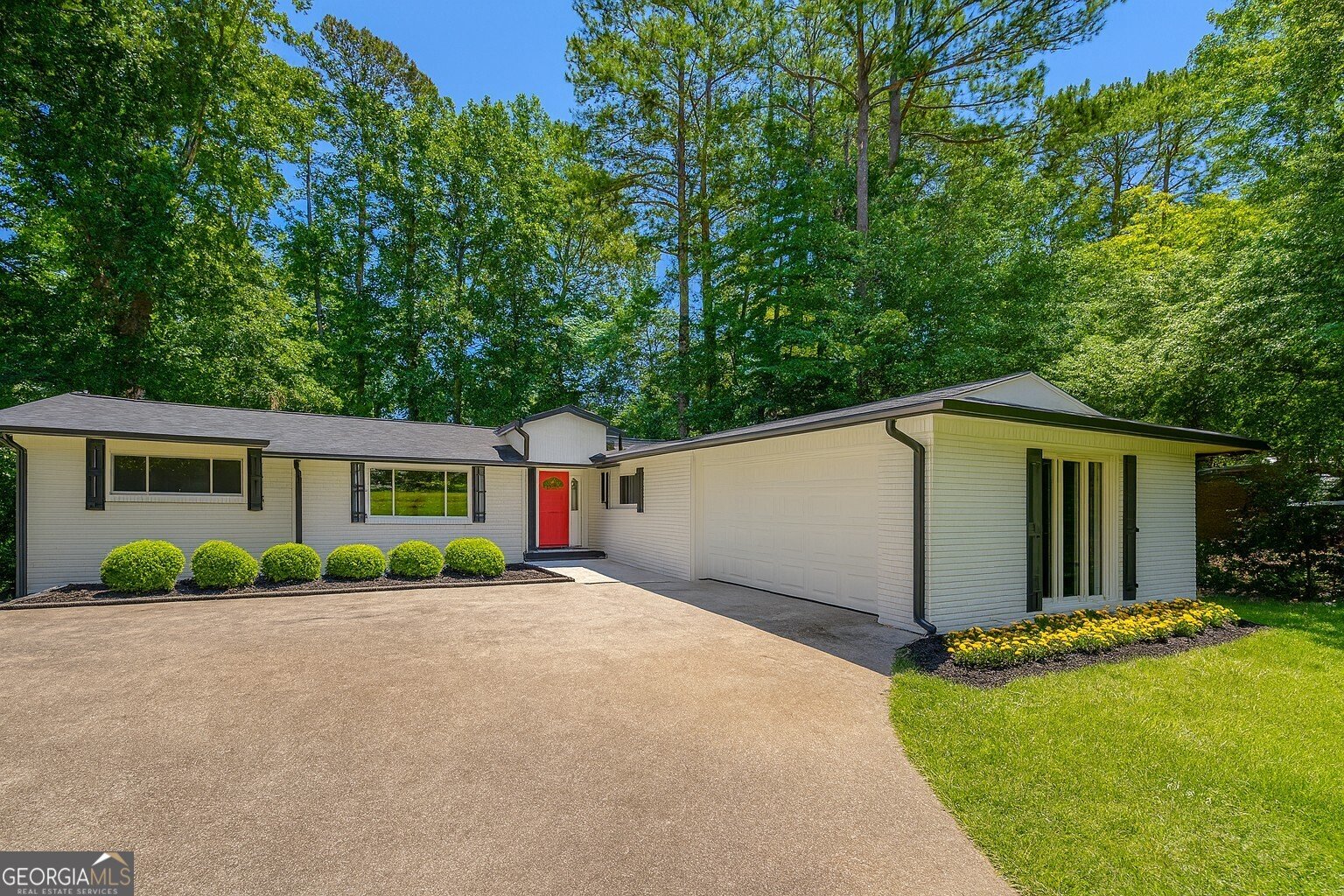 421 Safari Circle Stone Mountain - 1