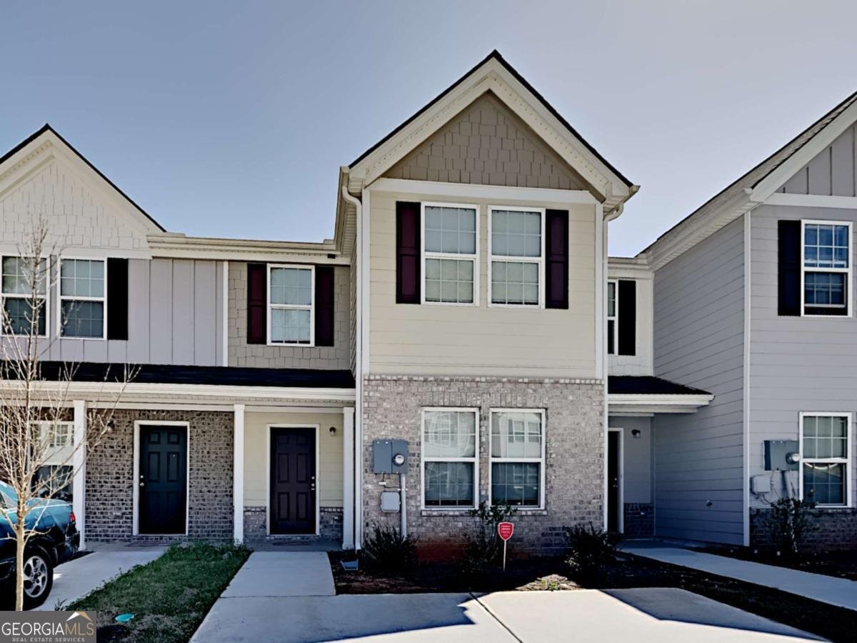 2543 Piering Drive Lithonia - 1