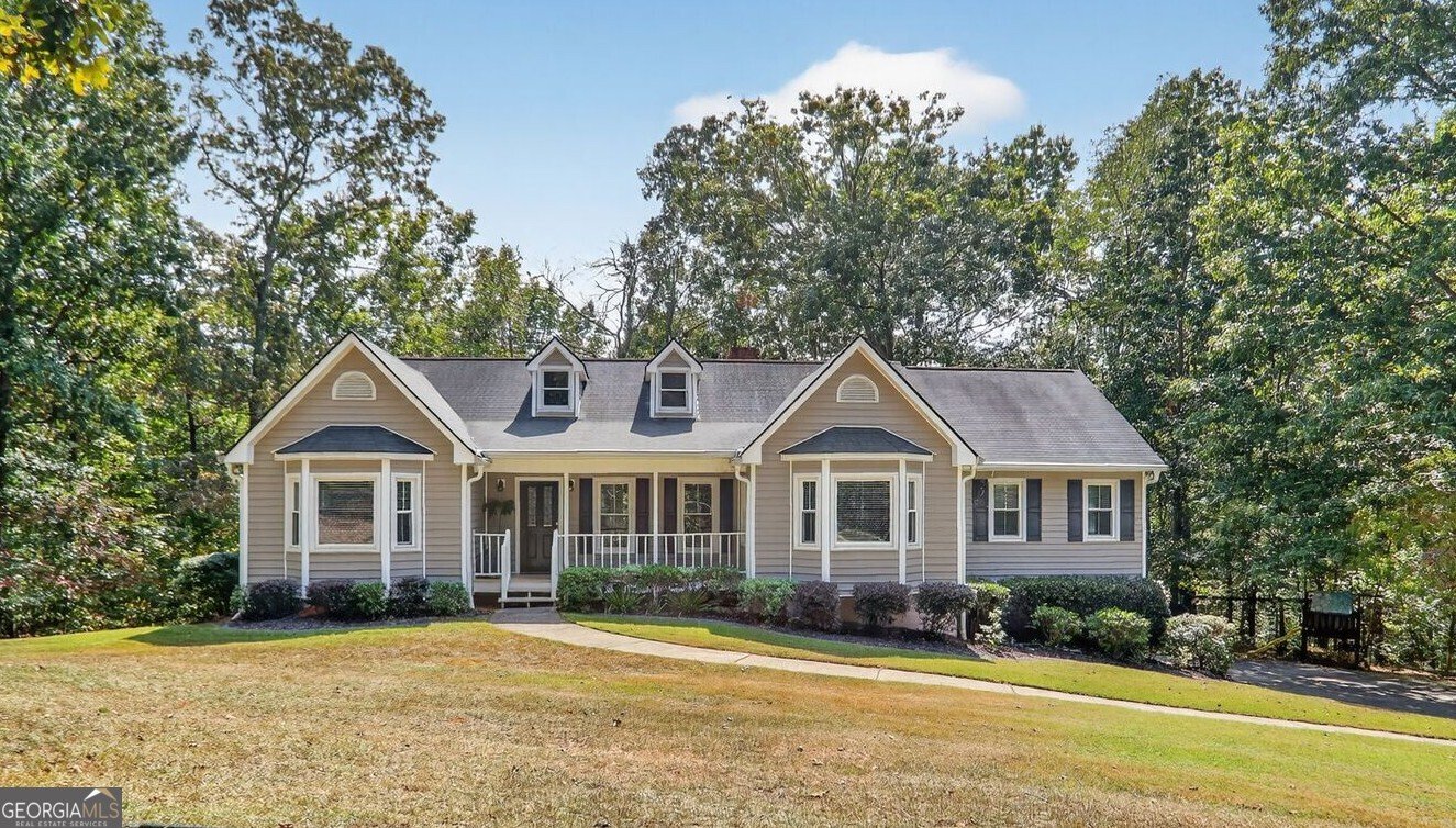 4015 Chapel Hill Farms Drive Douglasville - 1