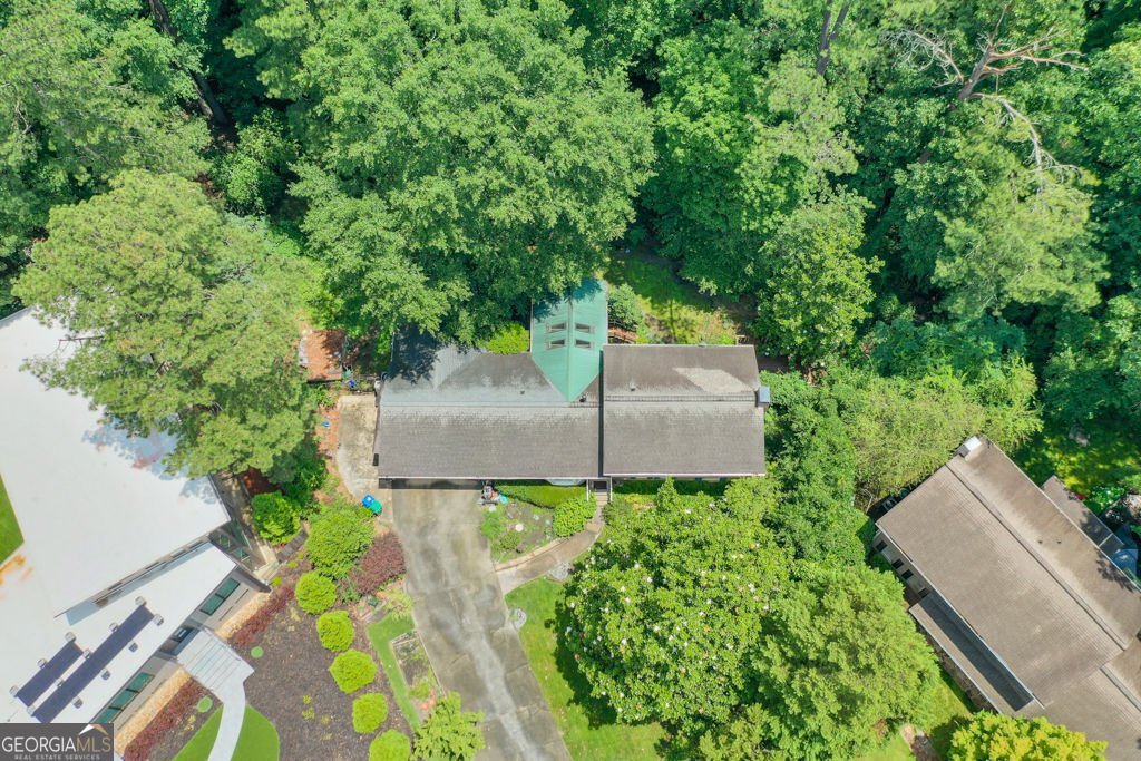 1490 Devonshire Court Atlanta - 2
