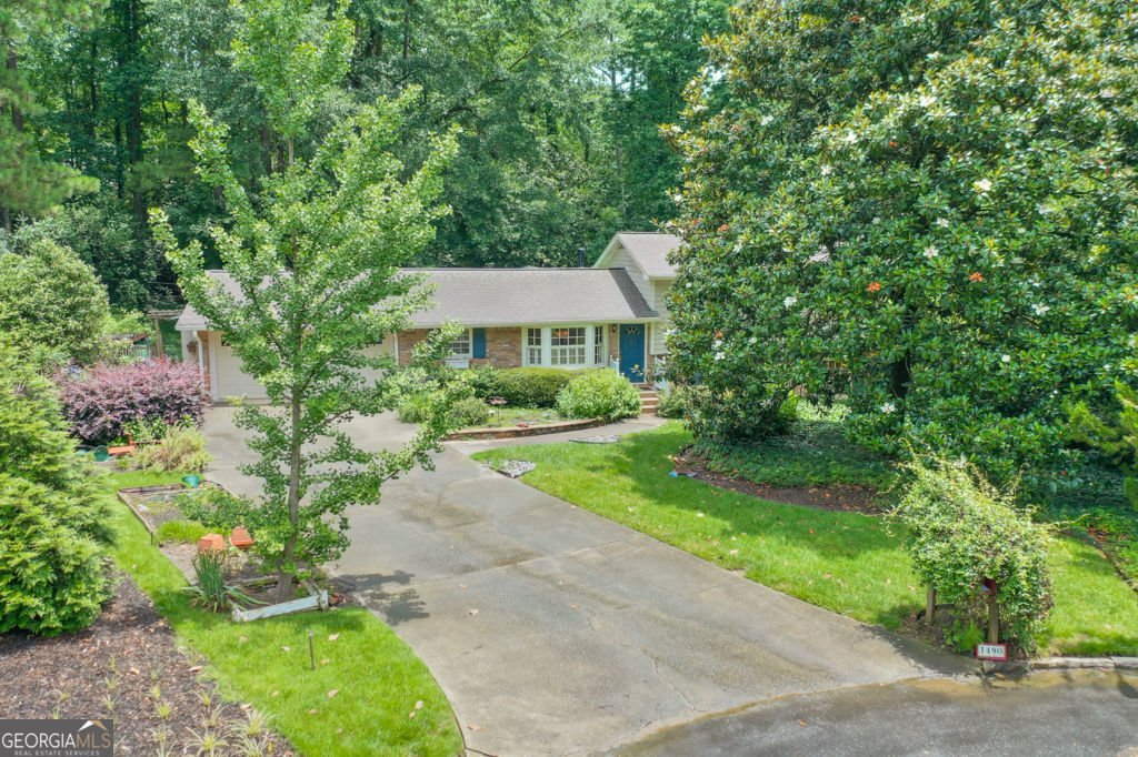 1490 Devonshire Court Atlanta - 8